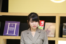 八月长安签售会照片 八月长安签售会照片