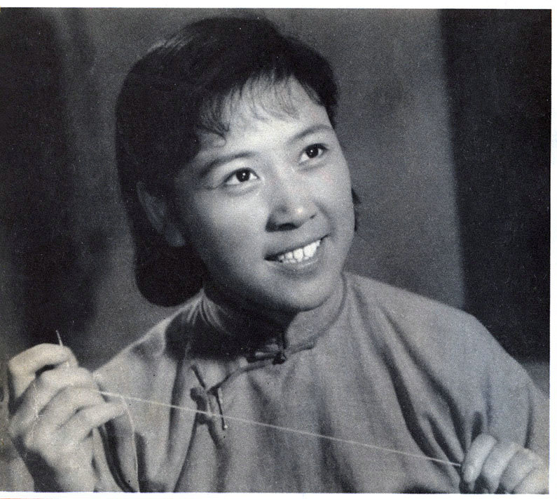 霓虹灯下的哨兵
(1964)的剧照 霓虹灯下的哨兵
(1964)的剧照