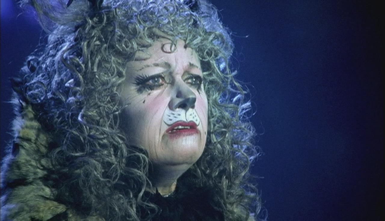 猫(1998)的剧照 猫(1998)的剧照