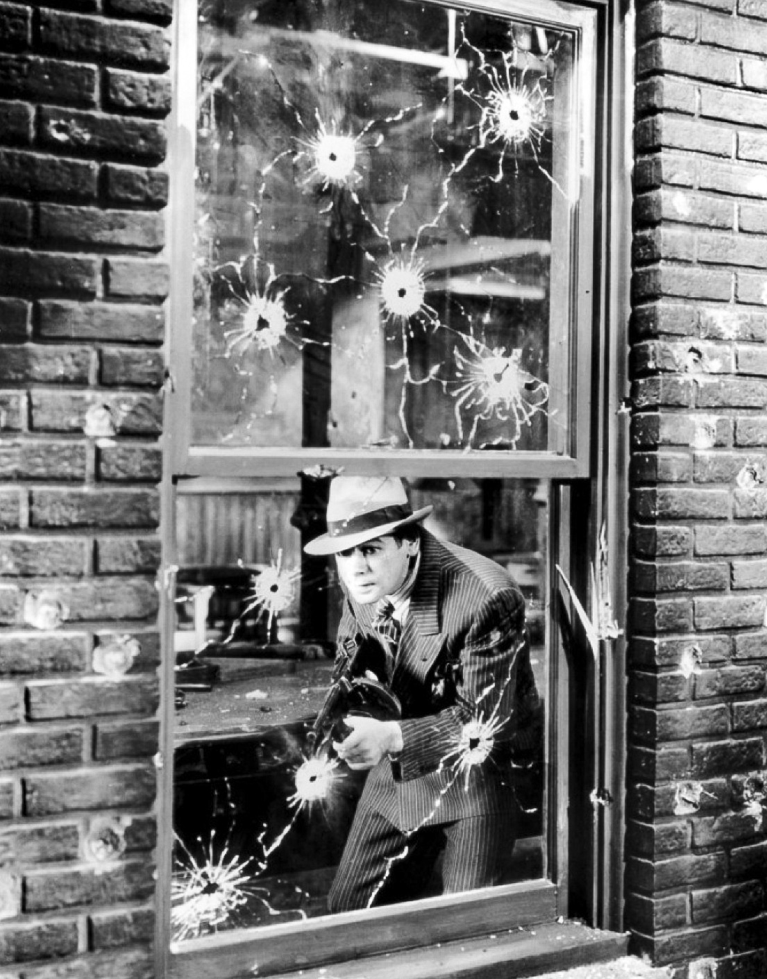 疤面人(1932)的剧照 疤面人(1932)的剧照