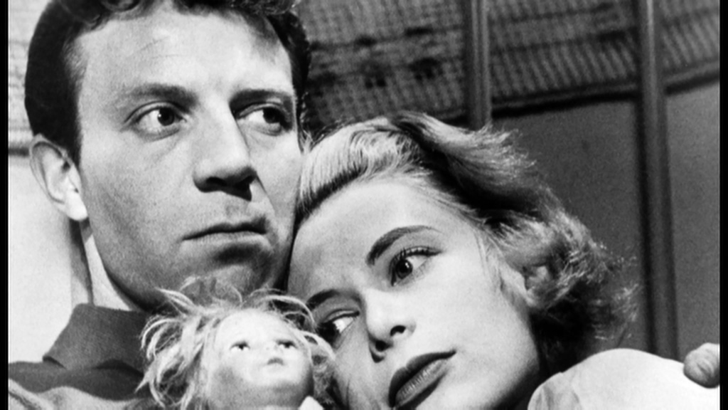 杀手之吻(1955)的剧照 杀手之吻(1955)的剧照