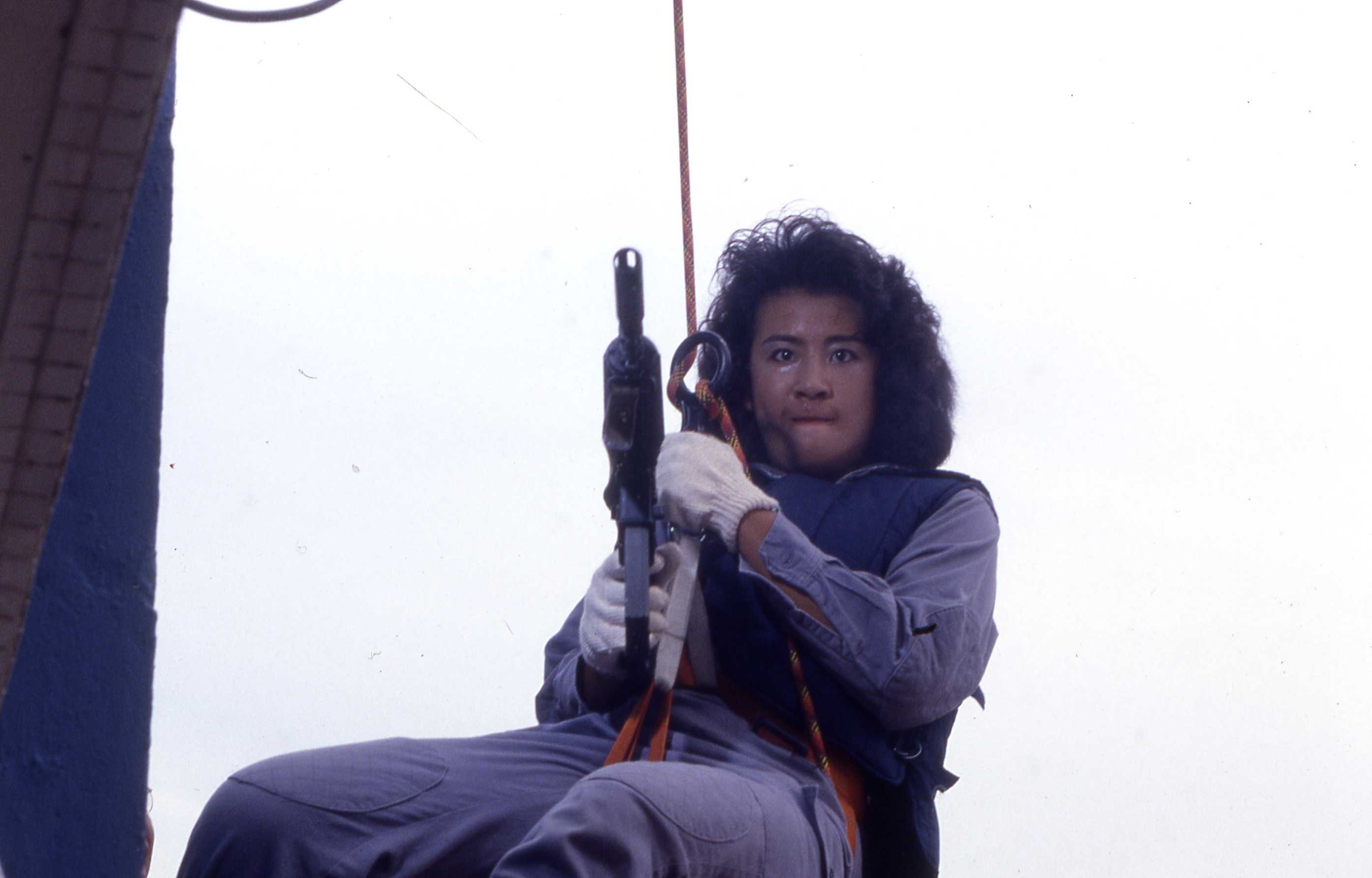 霸王花
(1988)的剧照 霸王花
(1988)的剧照