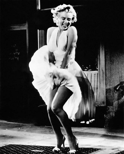 七年之痒(1955)的剧照 七年之痒(1955)的剧照