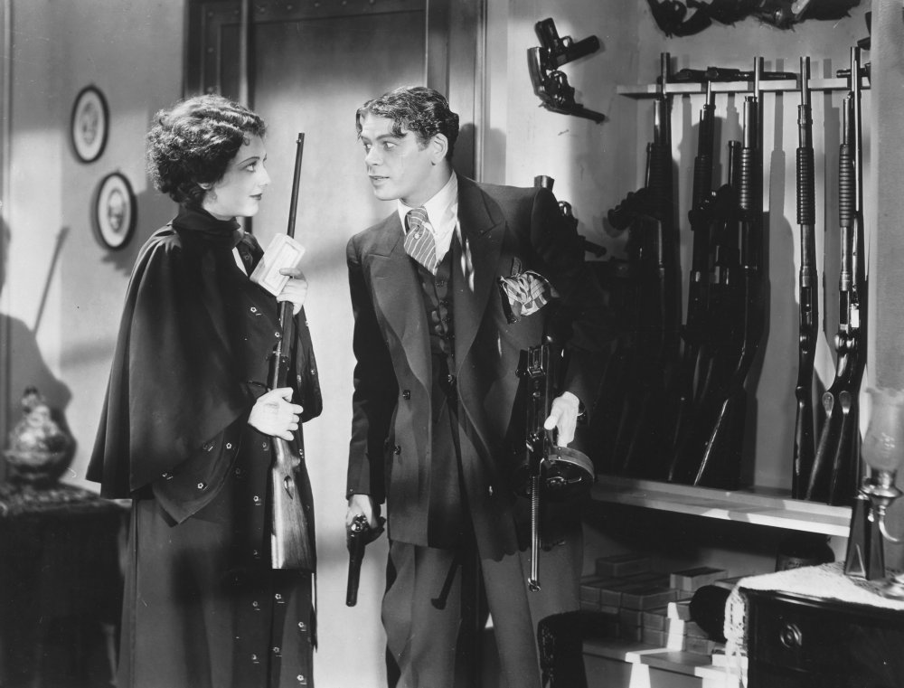 疤面人(1932)的剧照 疤面人(1932)的剧照