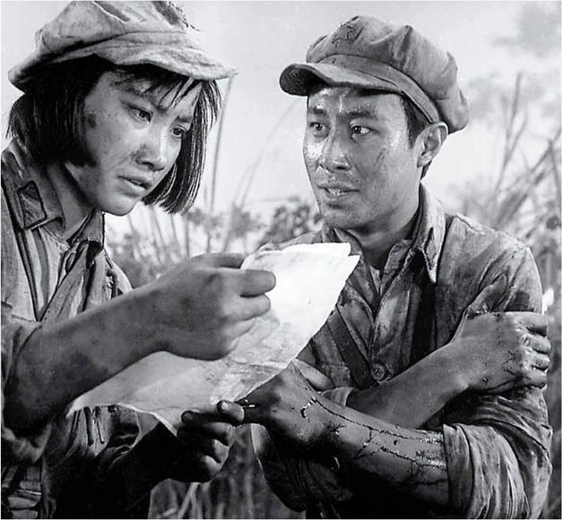 红色娘子军
(1961)的剧照 红色娘子军
(1961)的剧照