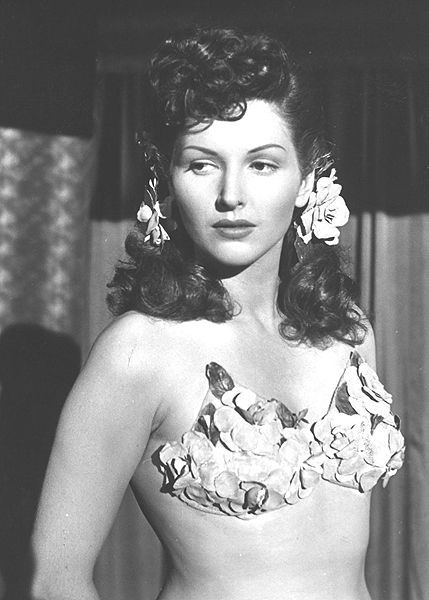 卖艺春秋(1950)的剧照 卖艺春秋(1950)的剧照