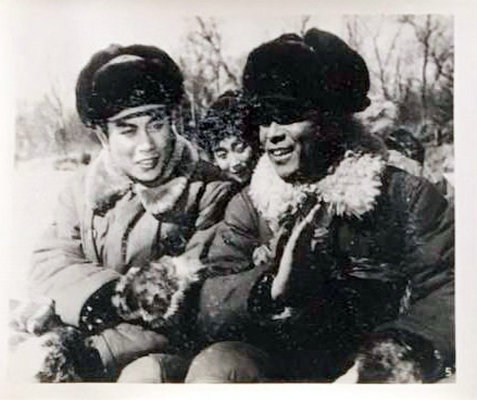 林海雪原
(1960)的剧照 林海雪原
(1960)的剧照