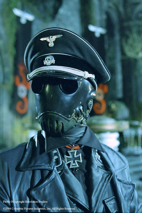 地狱男爵(2004)的剧照 地狱男爵(2004)的剧照