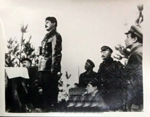 列宁在一九一八(1939)的剧照 列宁在一九一八(1939)的剧照