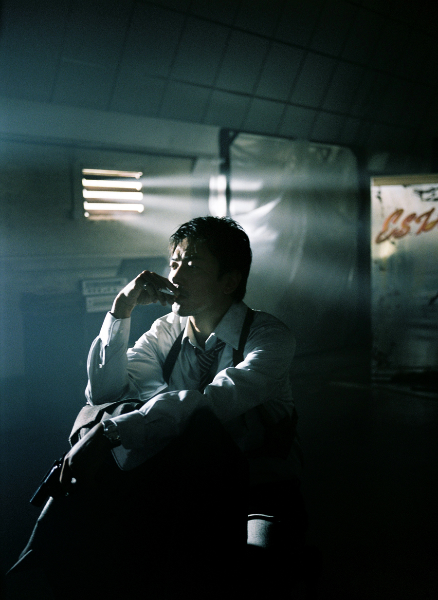 第一诫
(2008)的剧照 第一诫
(2008)的剧照