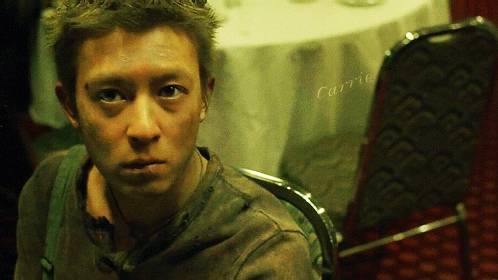 狗咬狗
(2006)的剧照 狗咬狗
(2006)的剧照