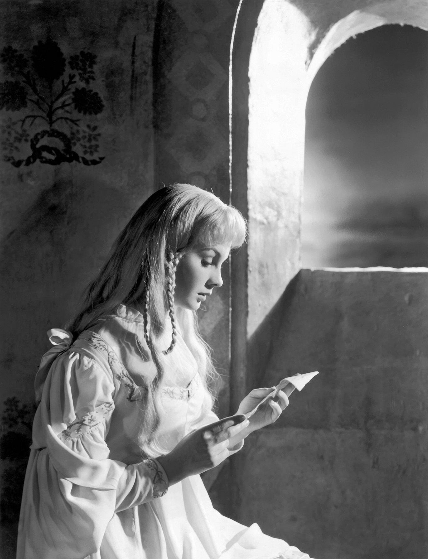 王子复仇记(1948)的剧照 王子复仇记(1948)的剧照