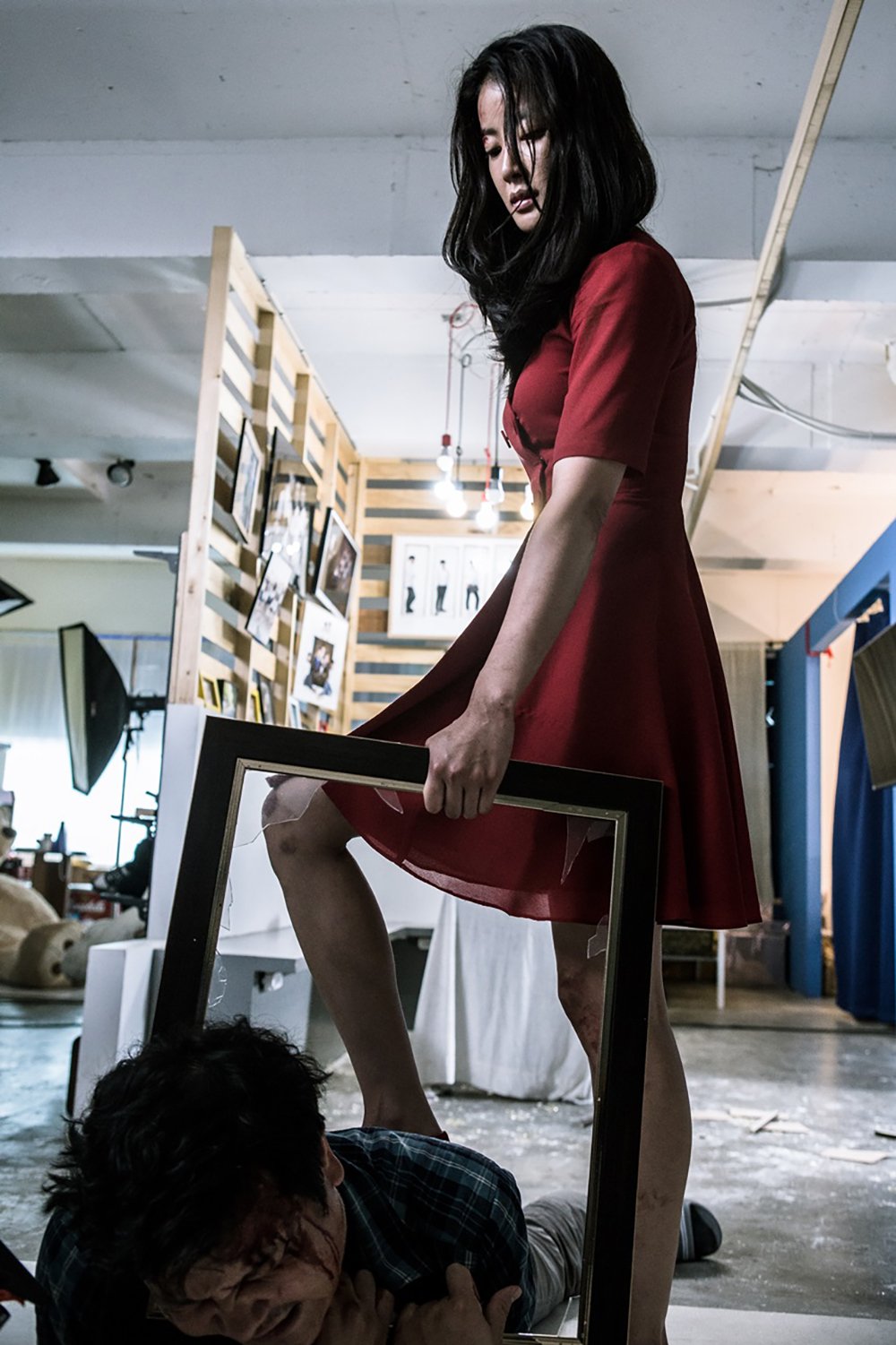 姐姐(2019)的剧照 姐姐(2019)的剧照