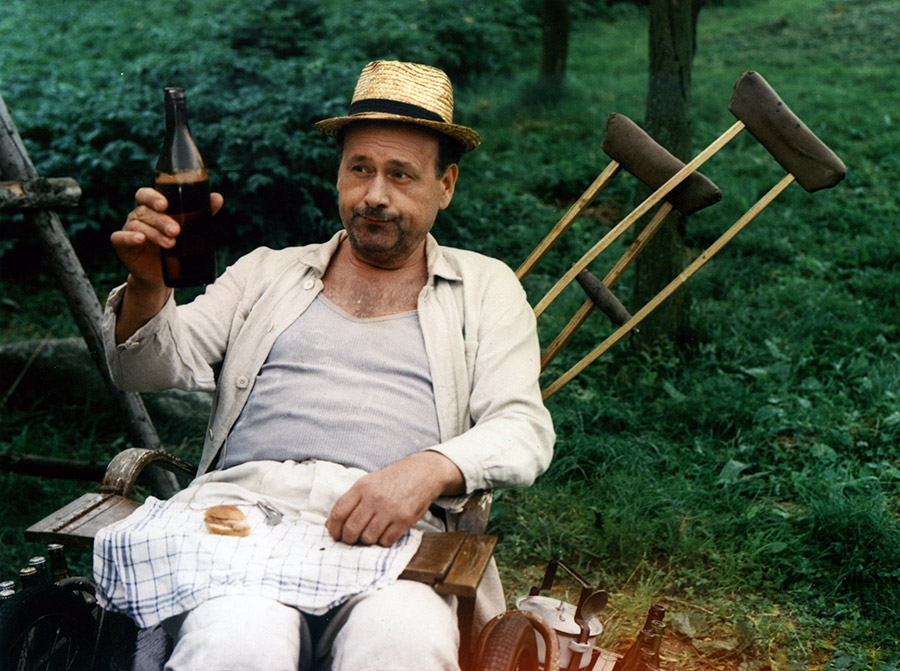 森林边缘的寂寞(1976)的剧照 森林边缘的寂寞(1976)的剧照