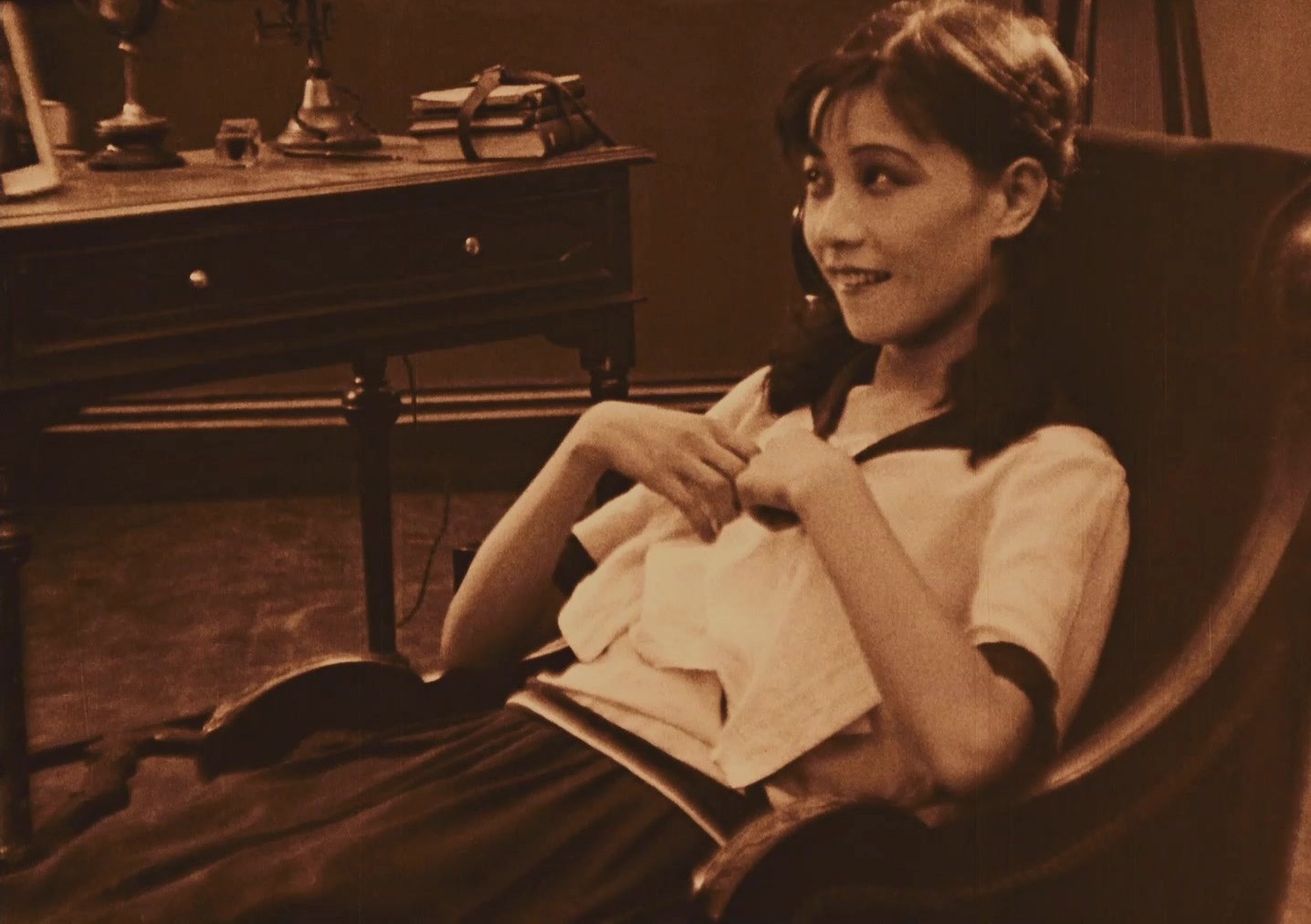 恋爱与义务(1931)的剧照 恋爱与义务(1931)的剧照