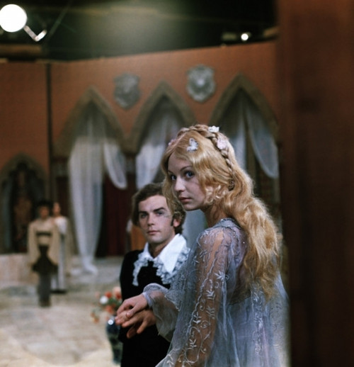 海的女儿(1976)的剧照 海的女儿(1976)的剧照