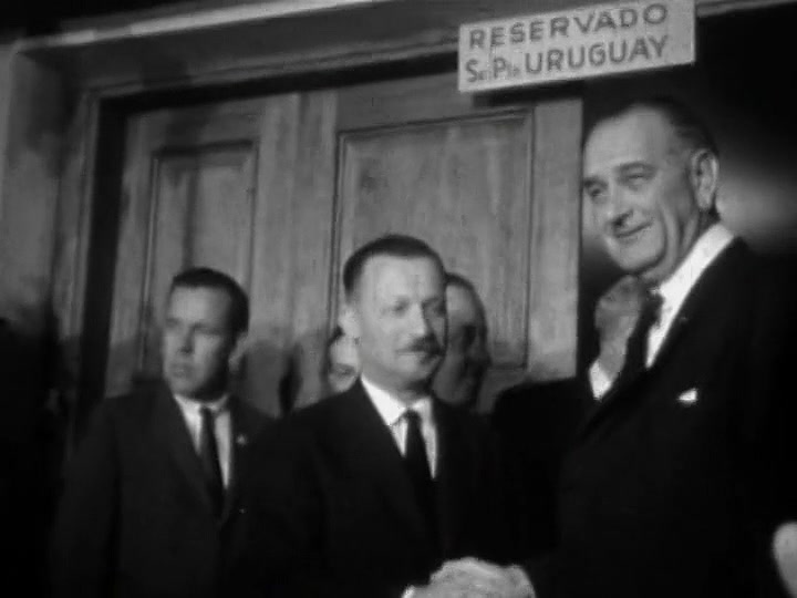 燃火的时刻(1968)的剧照 燃火的时刻(1968)的剧照