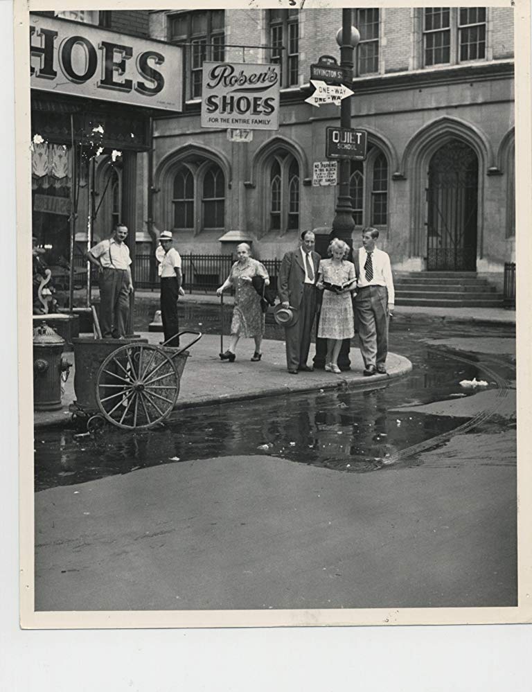 不夜城(1948)的剧照 不夜城(1948)的剧照