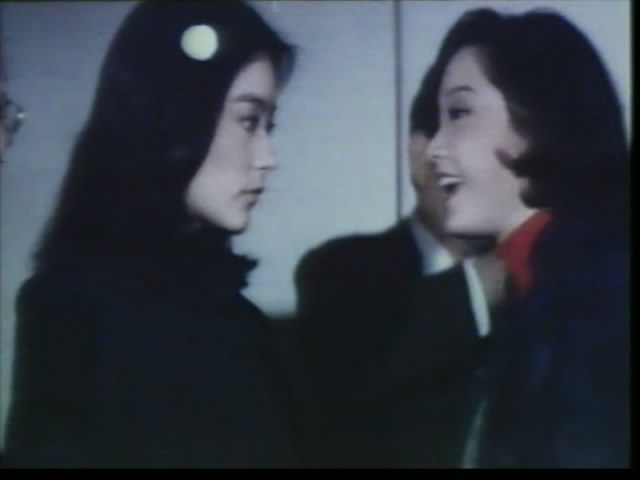 在水一方
(1975)的剧照 在水一方
(1975)的剧照