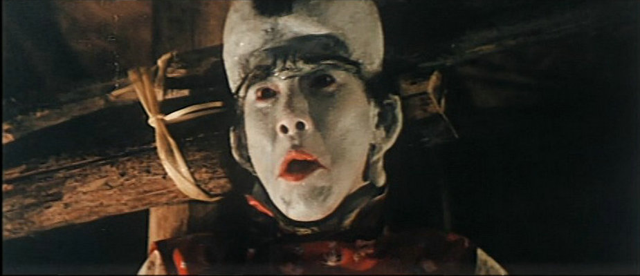 人吓鬼
(1984)的剧照 人吓鬼
(1984)的剧照