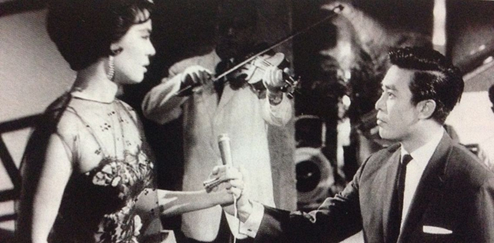 不了情
(1961)的剧照 不了情
(1961)的剧照