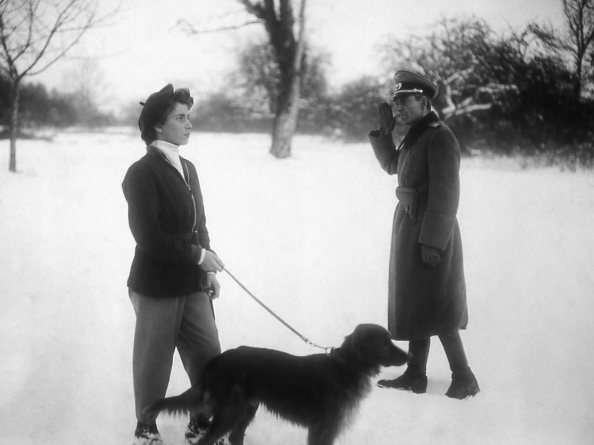 海的沉默(1949)的剧照 海的沉默(1949)的剧照