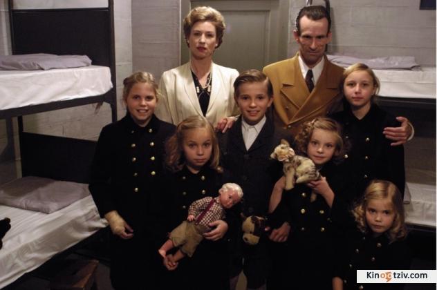 帝国的毁灭(2004)的剧照 帝国的毁灭(2004)的剧照