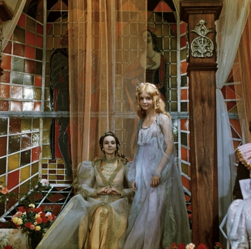 海的女儿(1976)的剧照 海的女儿(1976)的剧照