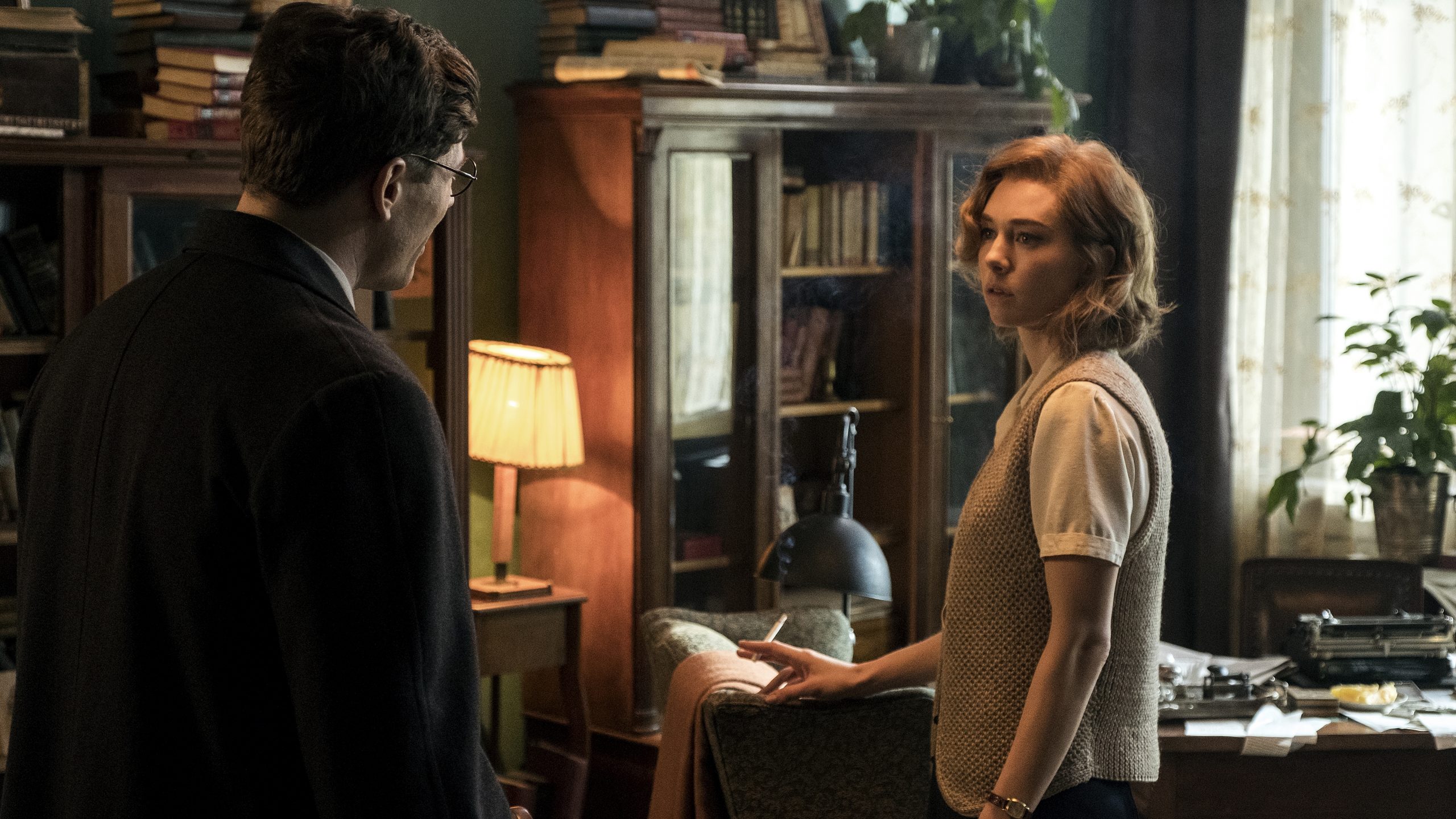 琼斯先生(2019)的剧照 琼斯先生(2019)的剧照