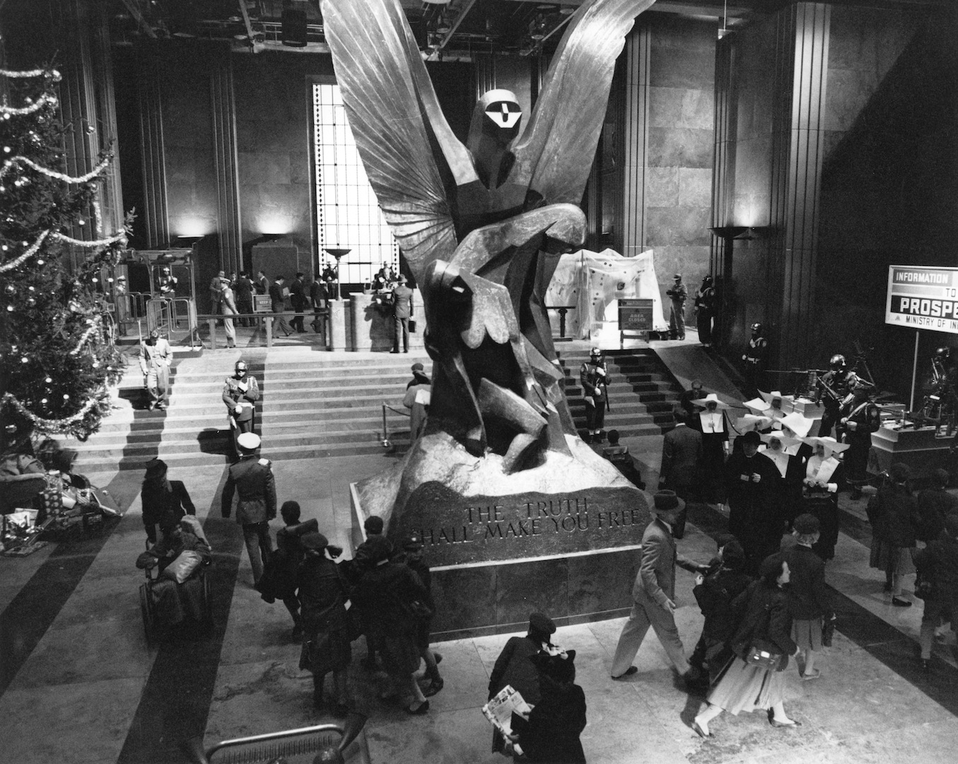 妙想天开(1985)的剧照 妙想天开(1985)的剧照