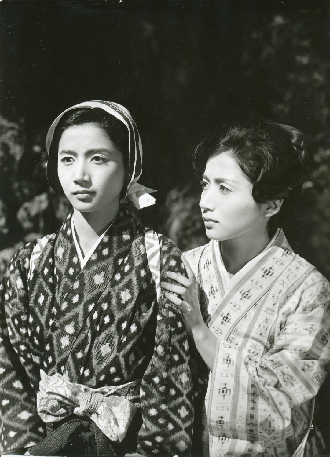 古都
(1963)的剧照 古都
(1963)的剧照