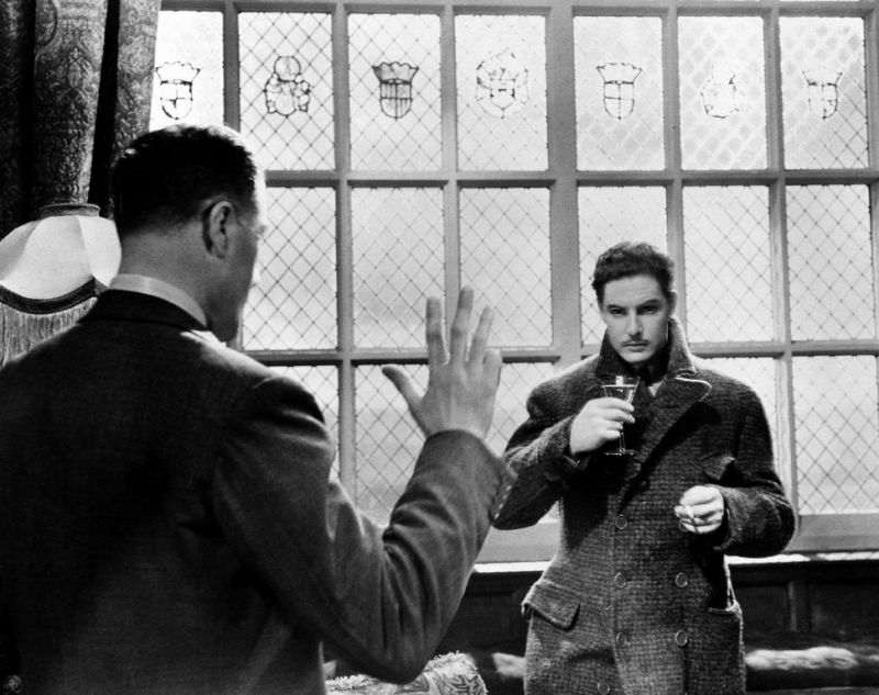 三十九级台阶(1935)的剧照 三十九级台阶(1935)的剧照