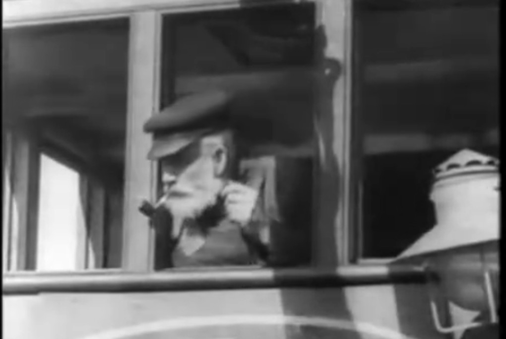 漂网渔船(1929)的剧照 漂网渔船(1929)的剧照