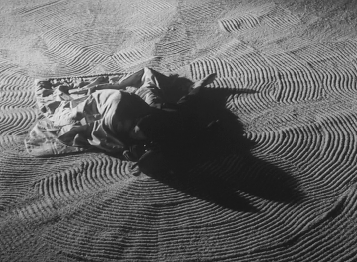 忧国(1966)的剧照 忧国(1966)的剧照