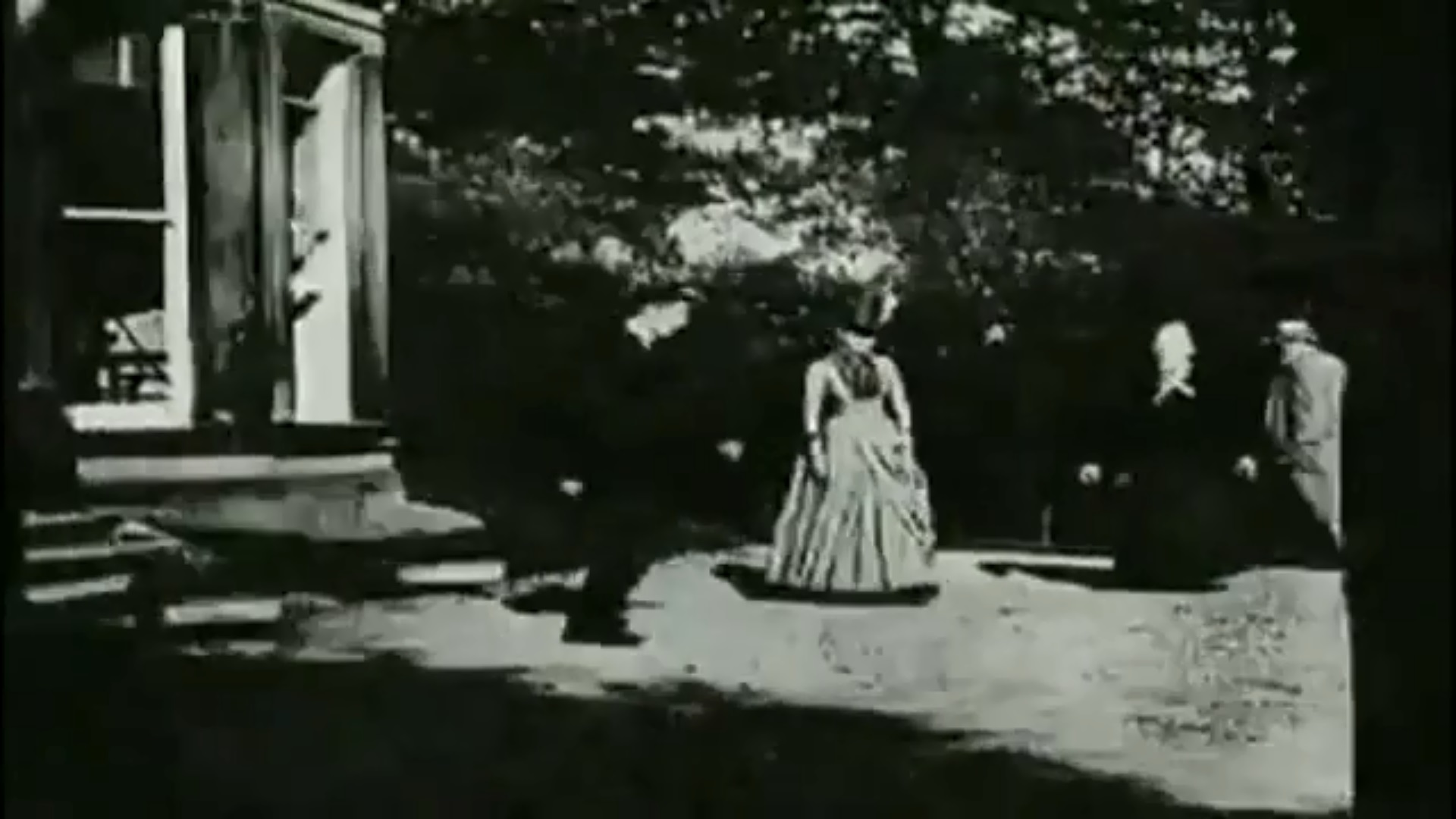 朗德海花园场景(1888)的剧照 朗德海花园场景(1888)的剧照