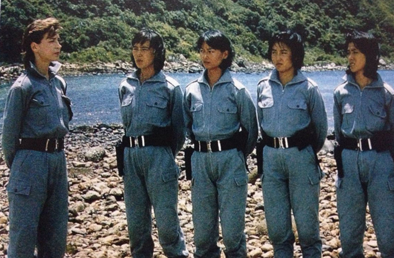 霸王花
(1988)的剧照 霸王花
(1988)的剧照