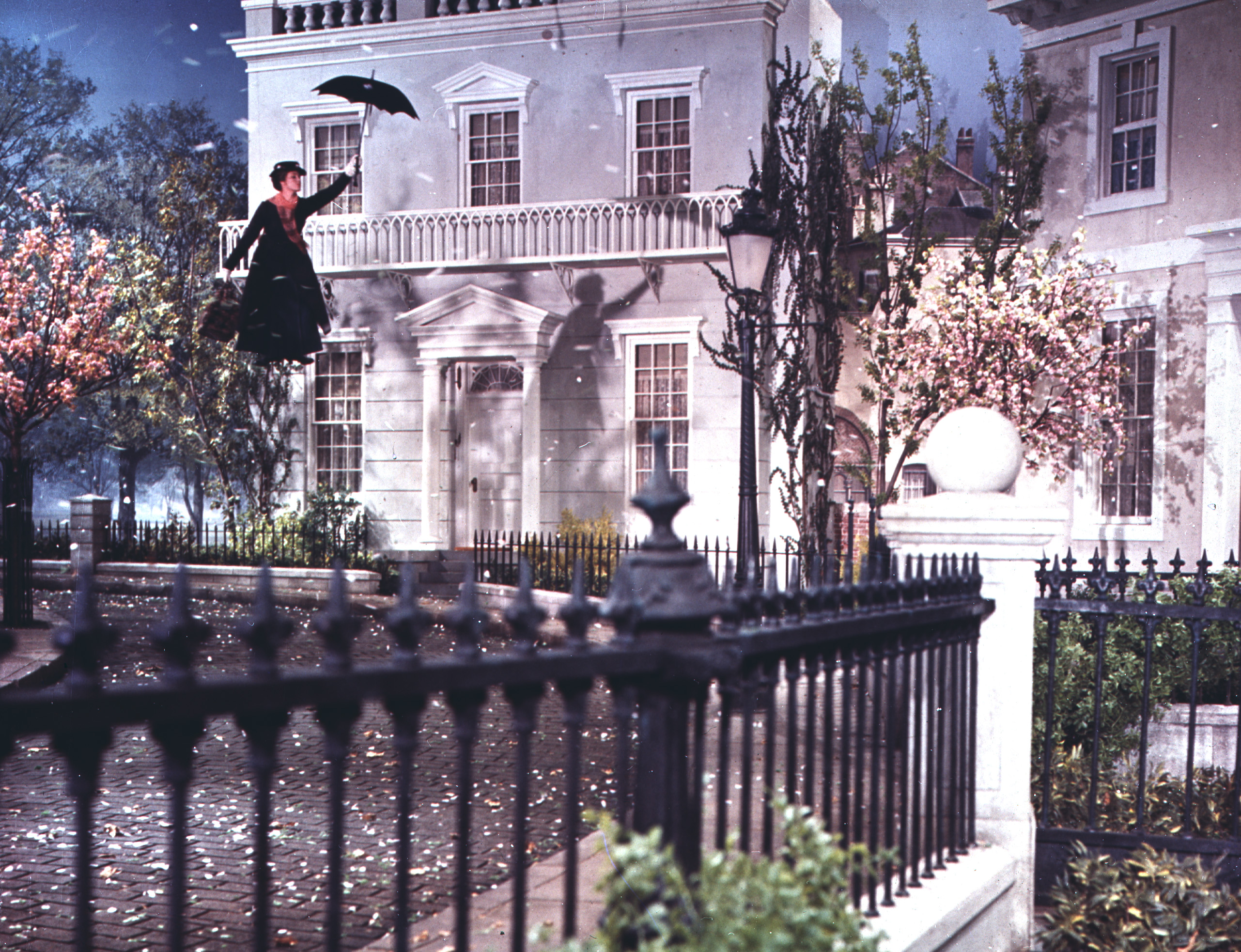 欢乐满人间(1964)的剧照 欢乐满人间(1964)的剧照