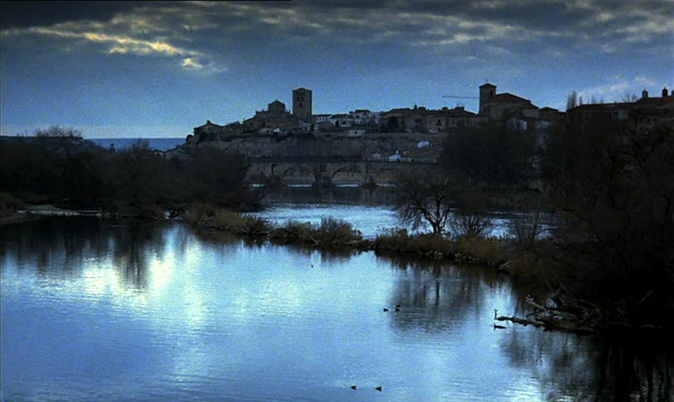 南方(1983)的剧照 南方(1983)的剧照