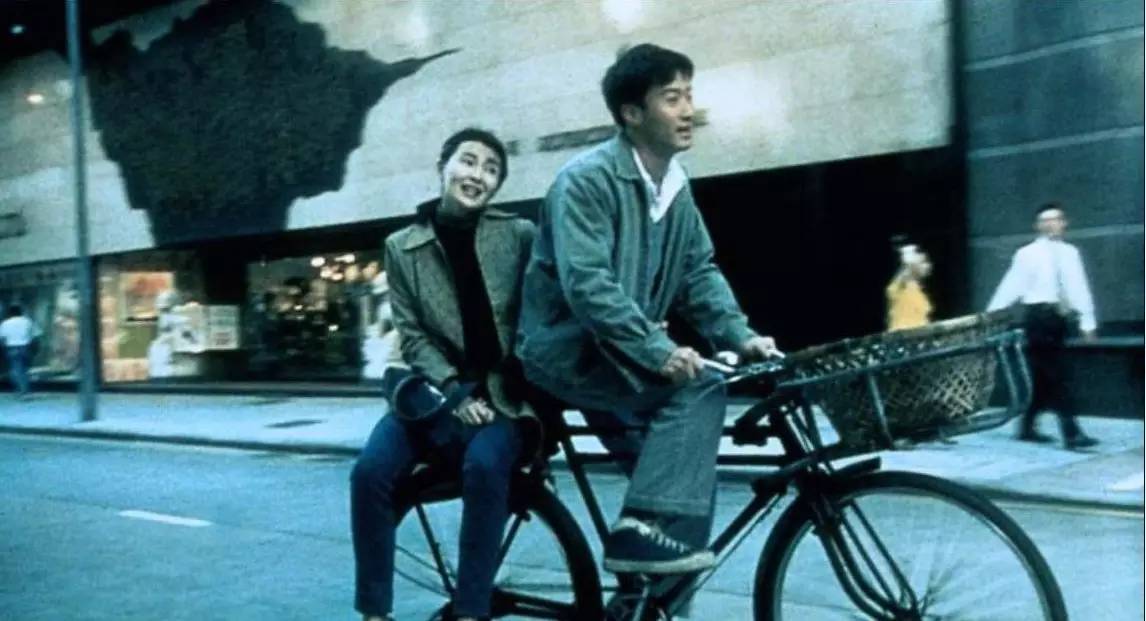 甜蜜蜜
(1996)的剧照 甜蜜蜜
(1996)的剧照