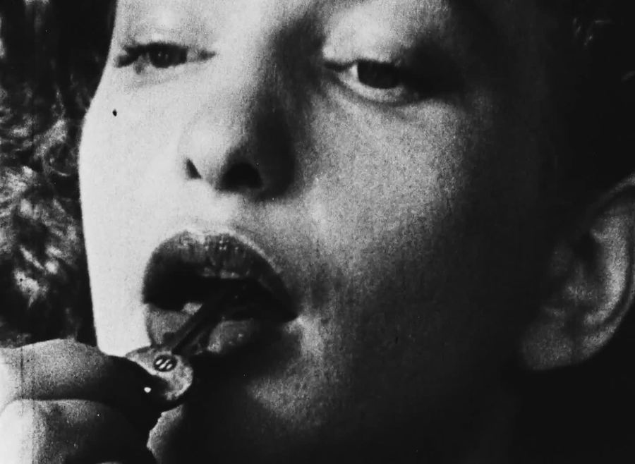 午后的迷惘(1943)的剧照 午后的迷惘(1943)的剧照