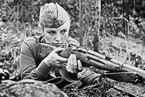 这里的黎明静悄悄(1972)的剧照 这里的黎明静悄悄(1972)的剧照