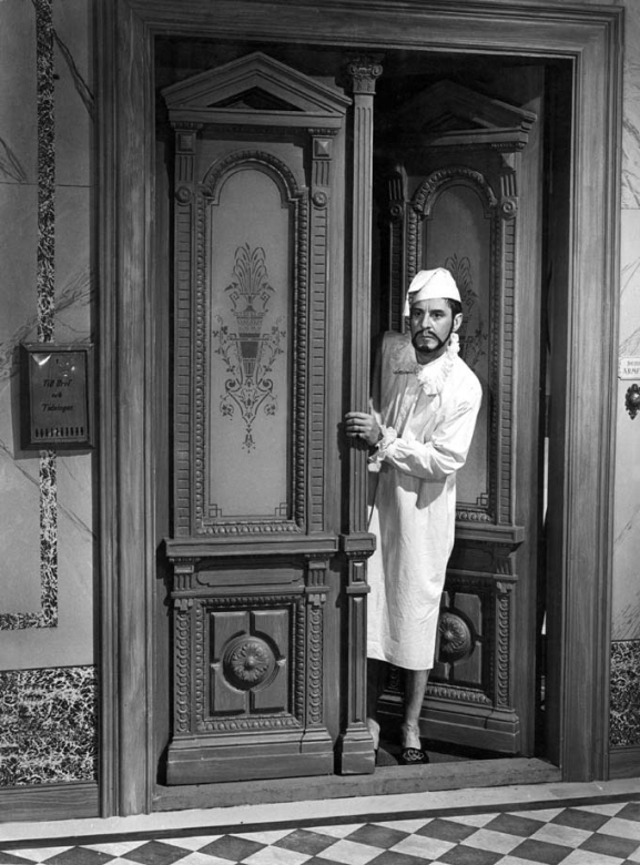 夏夜的微笑(1955)的剧照 夏夜的微笑(1955)的剧照