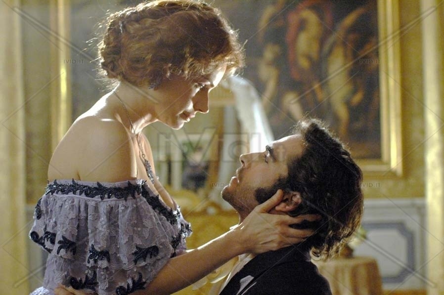 茶花女(2005)的剧照 茶花女(2005)的剧照