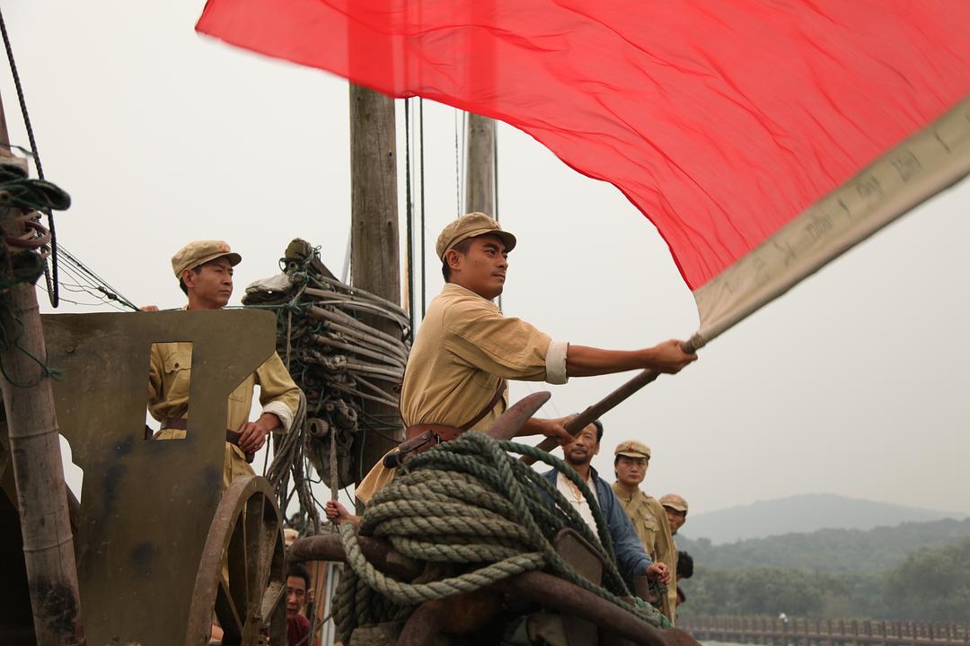 渡江!渡江!
(2012)的剧照 渡江!渡江!
(2012)的剧照