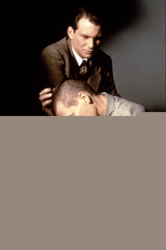 一级谋杀(1995)的剧照 一级谋杀(1995)的剧照