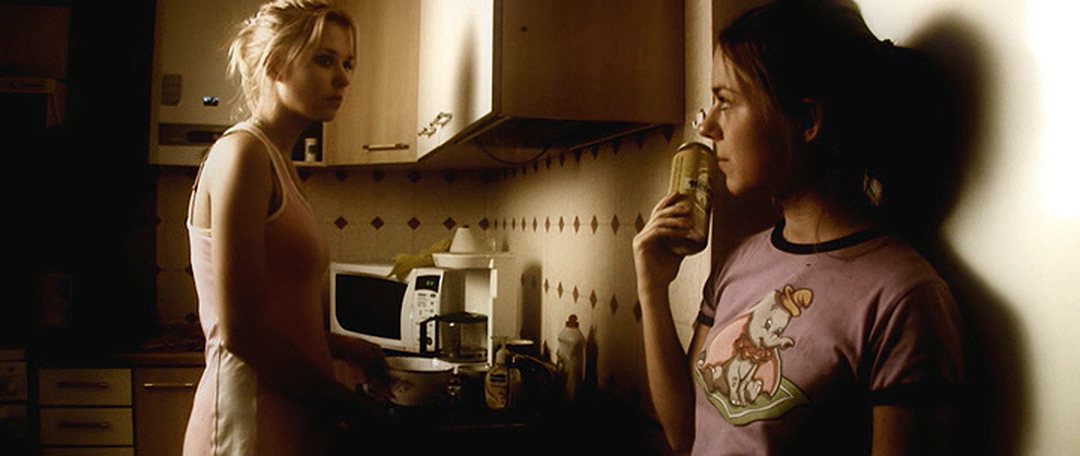 姐妹之吻(2007)的剧照 姐妹之吻(2007)的剧照