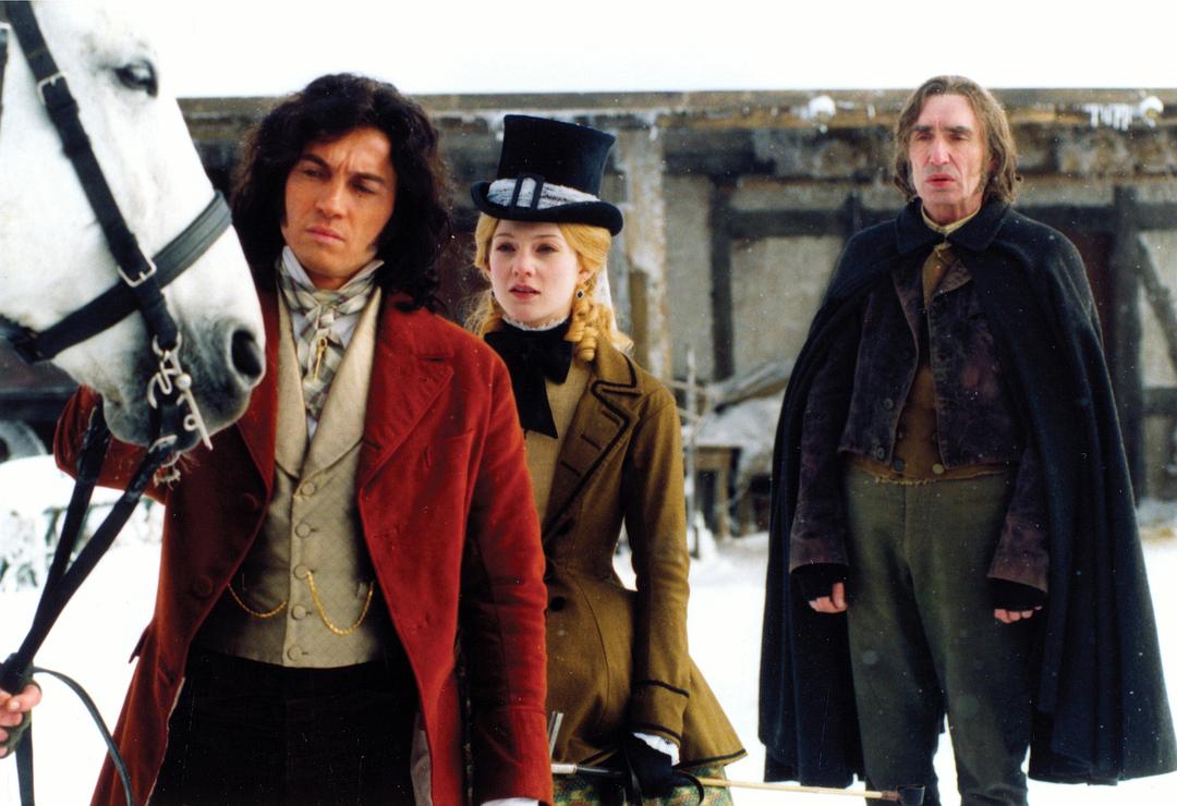 呼啸山庄(2004)的剧照 呼啸山庄(2004)的剧照