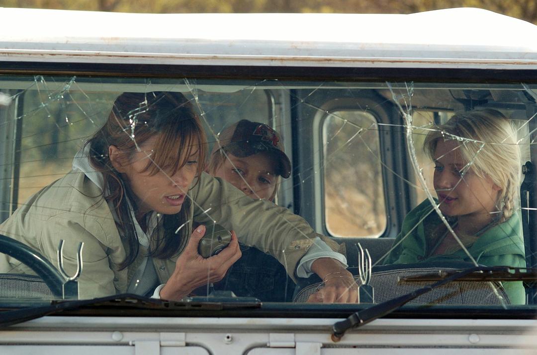 狮口惊魂(2007)的剧照 狮口惊魂(2007)的剧照