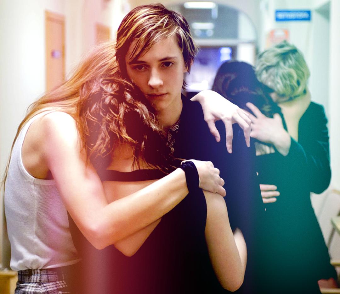 颤涌(2010)的剧照 颤涌(2010)的剧照