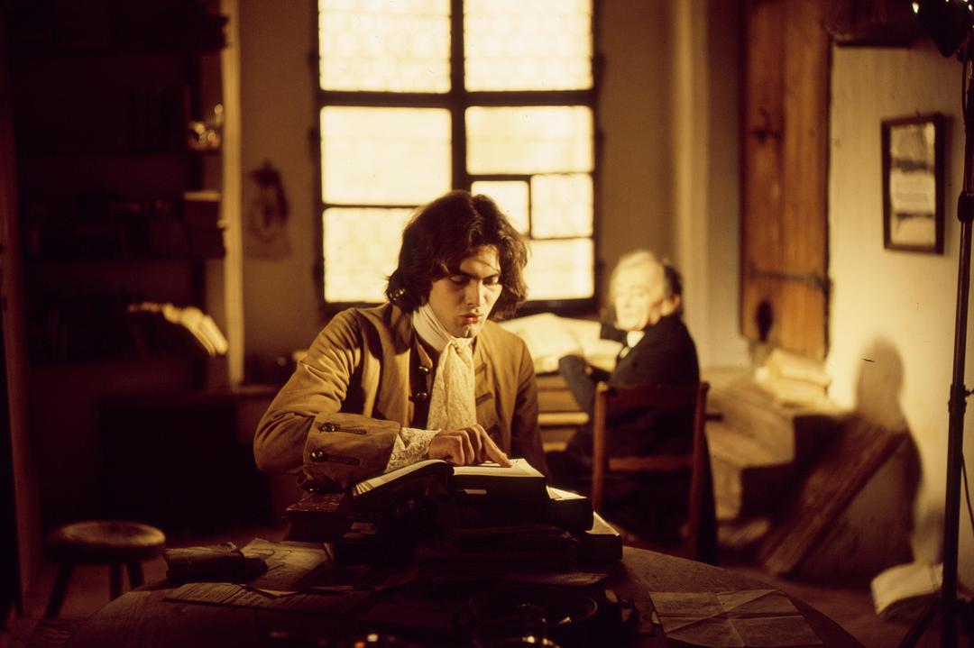 玻璃精灵(1976)的剧照 玻璃精灵(1976)的剧照